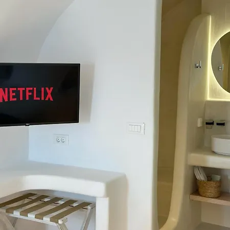 Dagaz Fira (Santorini)