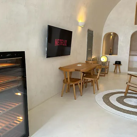 Dagaz 4* Fira (Santorini)