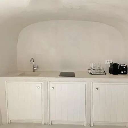 Oda ve Kahvaltı Dagaz Fira (Santorini)