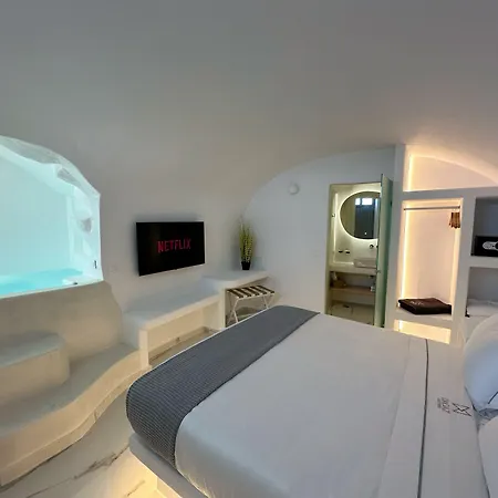 Dagaz 4* Fira (Santorini)