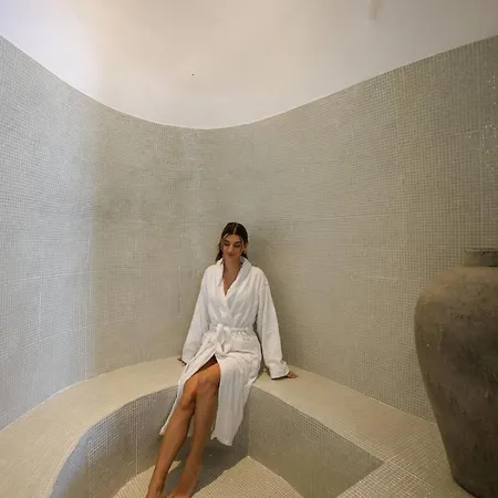 Dagaz 4* Fira (Santorini)