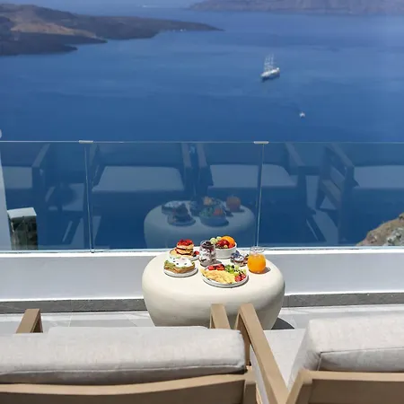 Dagaz 4* Fira (Santorini)