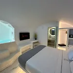 Dagaz 4* Fira (Santorini)