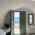 Dagaz Oda ve Kahvaltı Fira (Santorini)