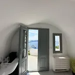 Dagaz Fira (Santorini)